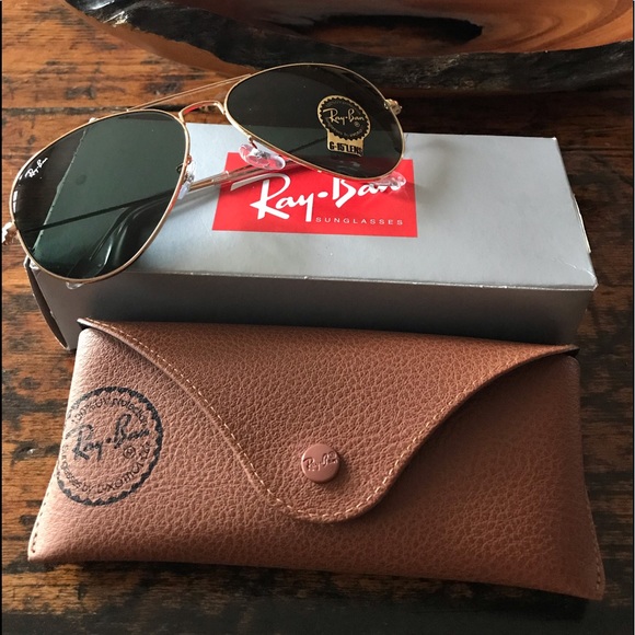 Ray-Ban Other - {RAY-BAN} G15 AVIATORS- Gold Frame/Green